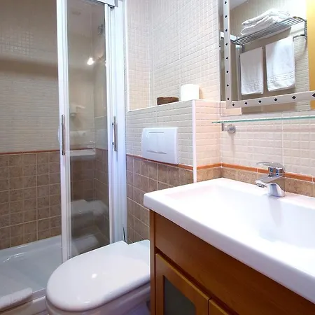 Arenal Aparthotel